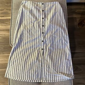 Ivy + main midi skirt